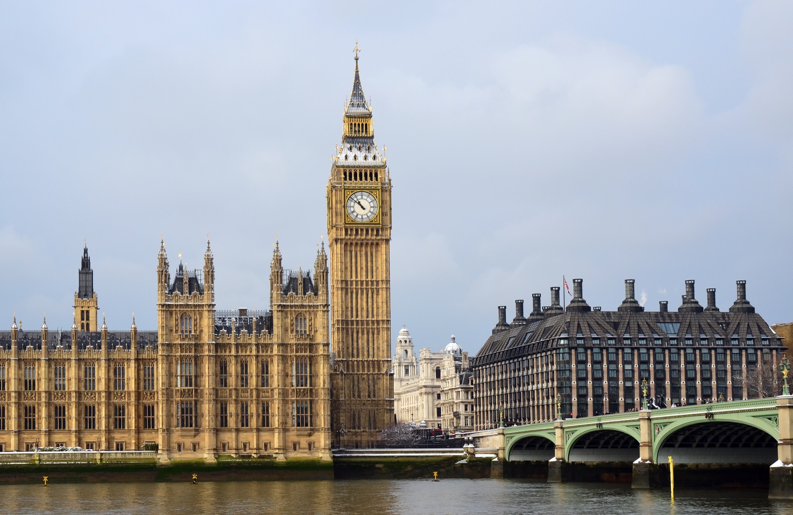 Houses of Parliament and Big Ben at dusk — A7C works at the intersection of government, policy and infrastructure